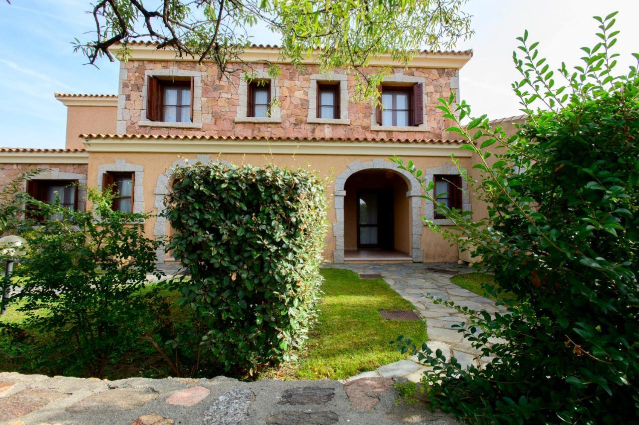 Ville Del Mar San Teodoro  Kültér fotó
