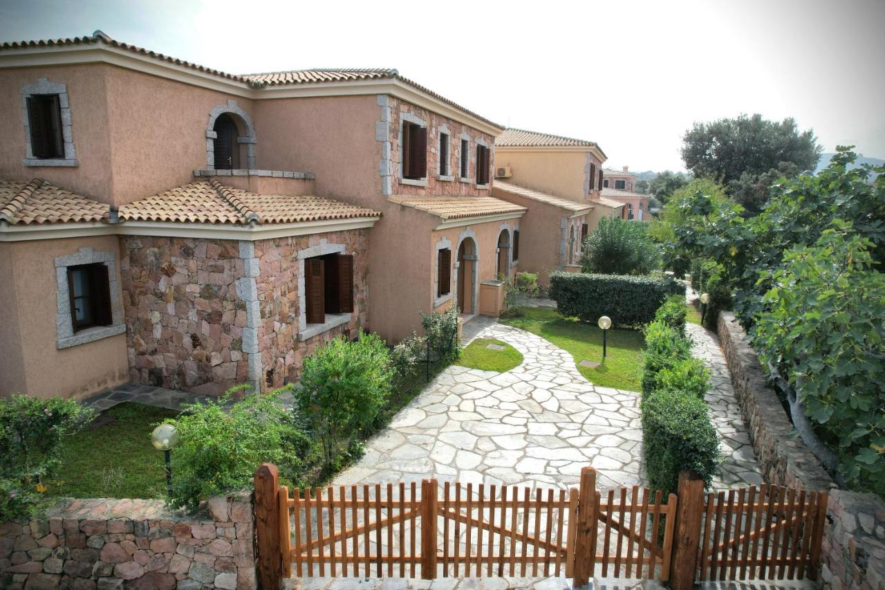 Ville Del Mar San Teodoro  Kültér fotó