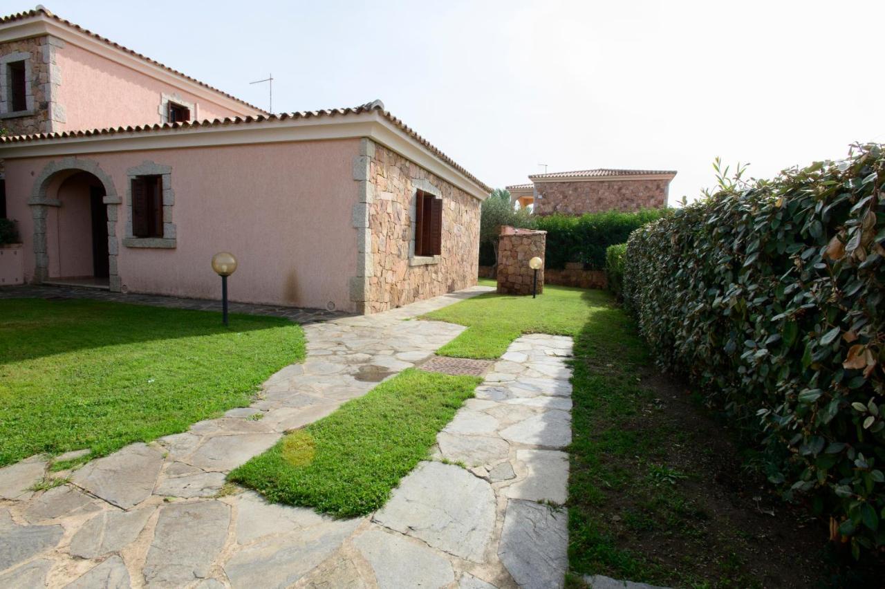 Ville Del Mar San Teodoro  Kültér fotó