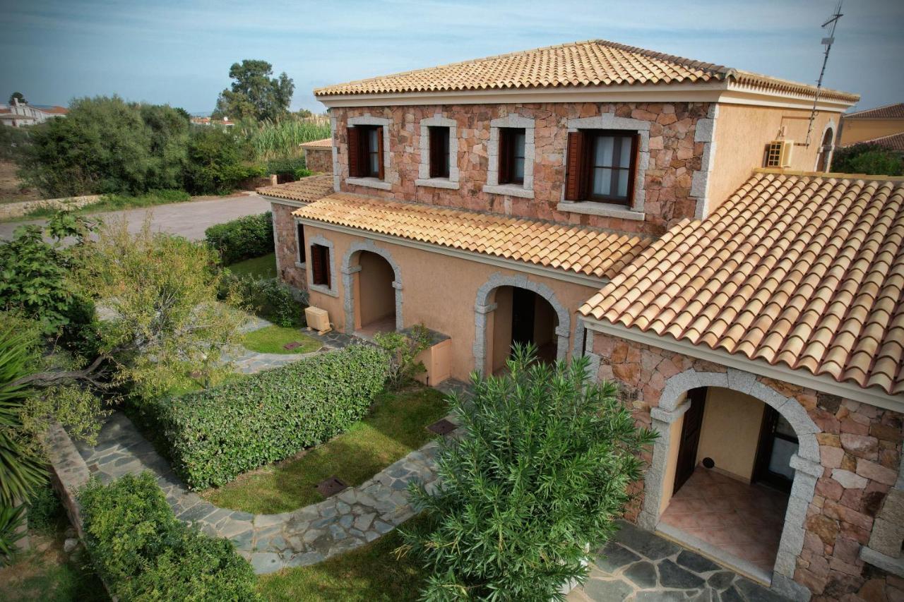 Ville Del Mar San Teodoro  Kültér fotó