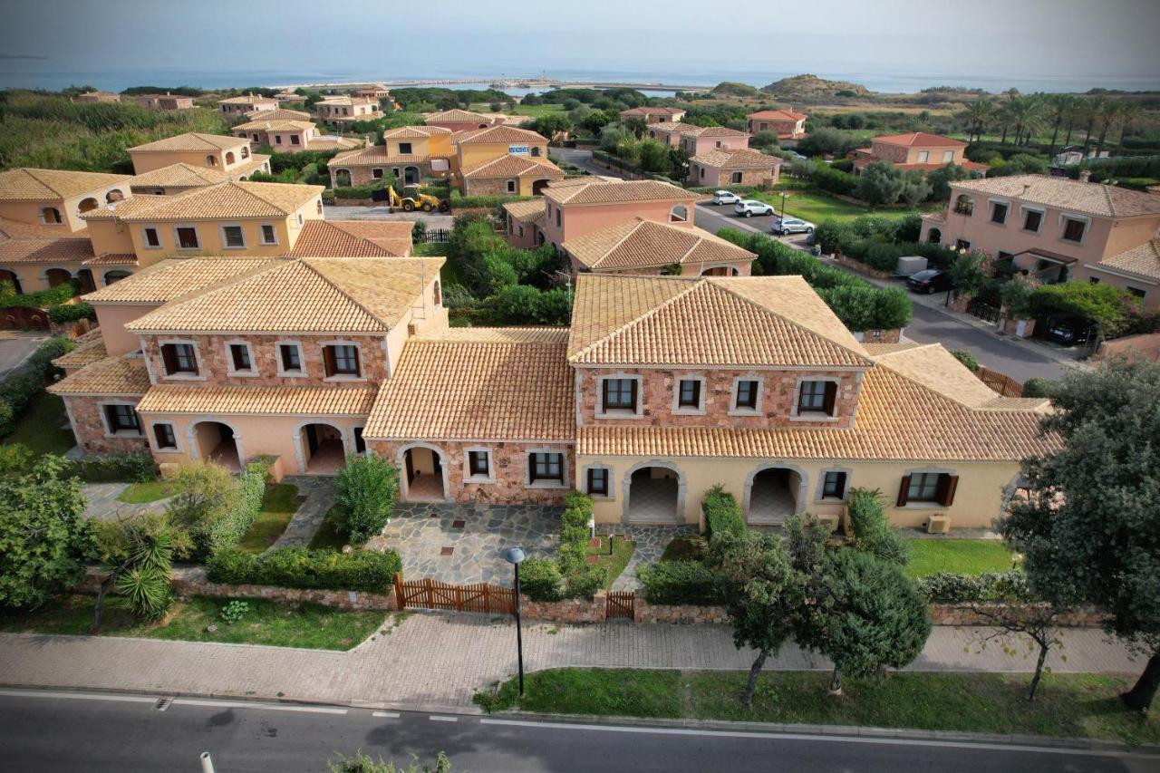 Ville Del Mar San Teodoro  Kültér fotó